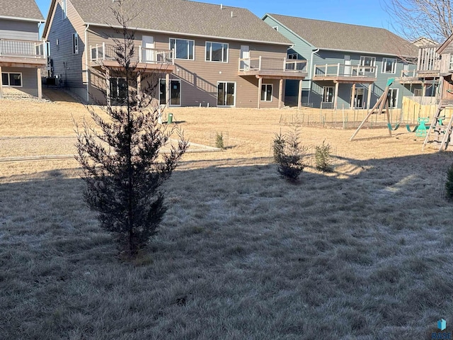 view of yard featuring a playground