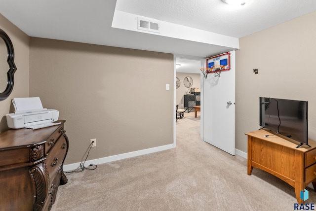 office with light colored carpet