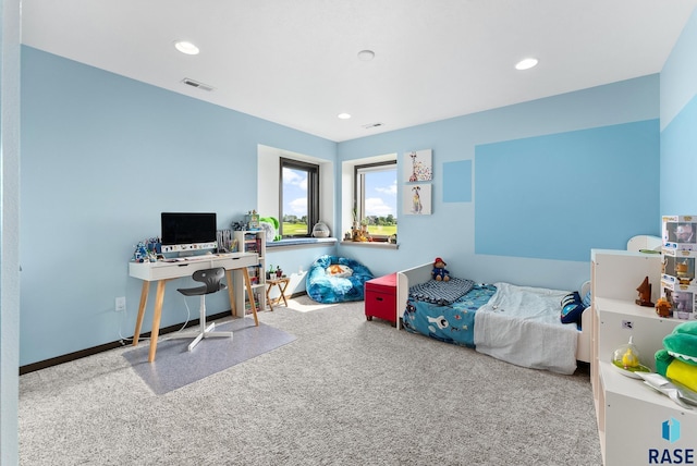 view of carpeted bedroom