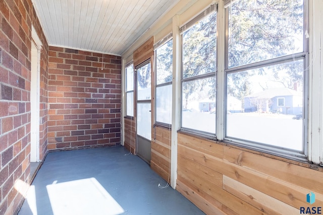 view of unfurnished sunroom