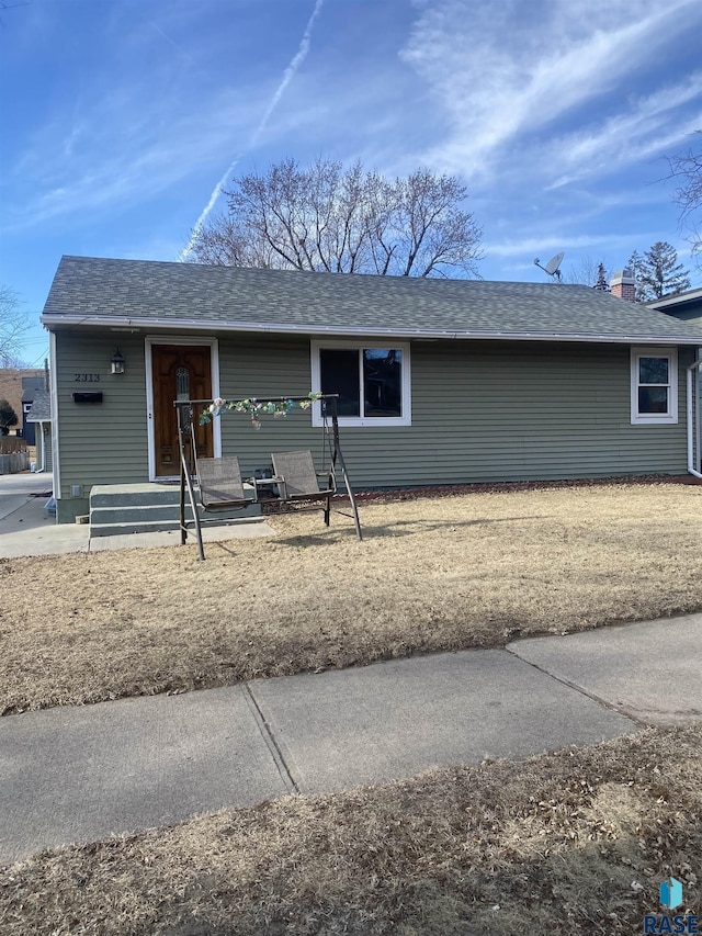 view of single story home