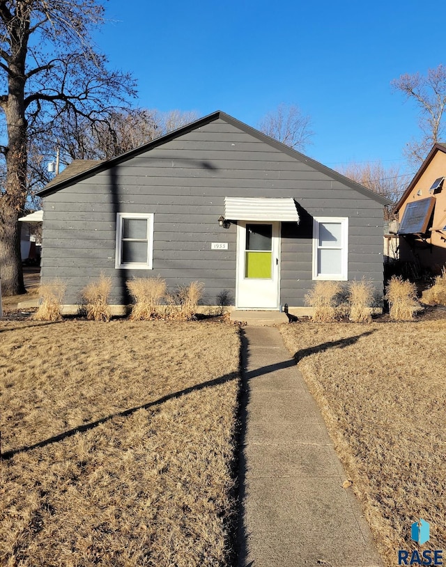 view of ranch-style home