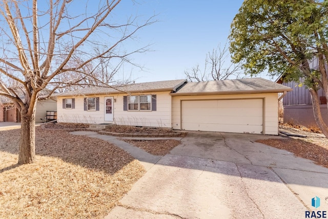 single story home featuring a garage