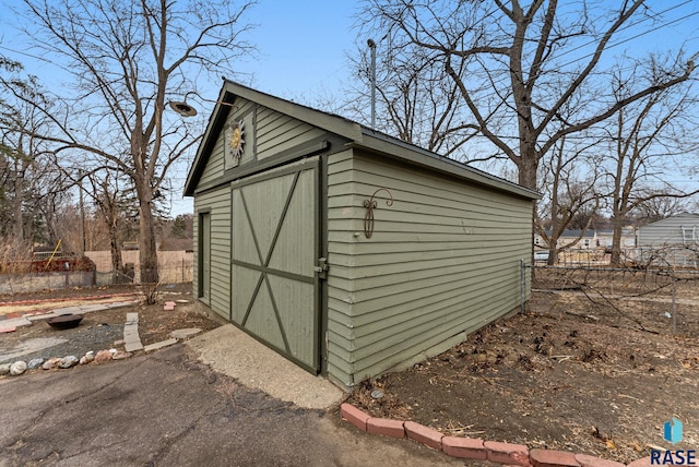 view of outbuilding