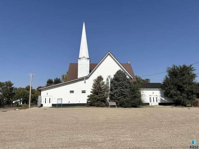 view of home's exterior