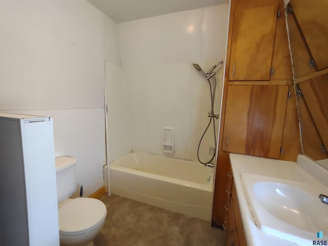 full bathroom featuring vanity, shower / bathtub combination, and toilet