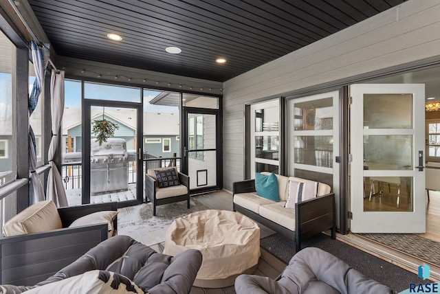 view of sunroom / solarium