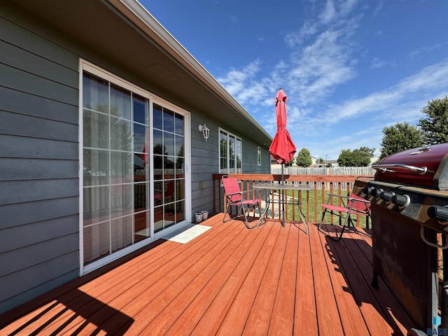 deck featuring fence