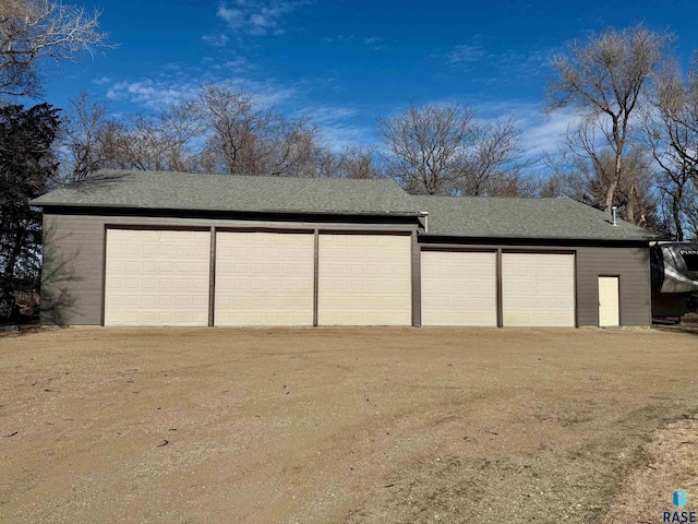 view of detached garage