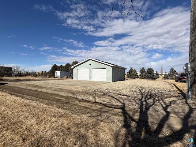 view of detached garage