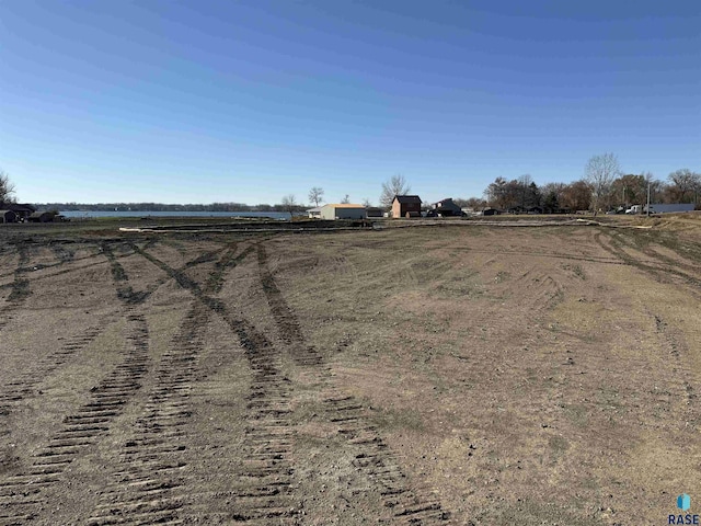 Listing photo 3 for Dakota Ave Lot 5, Madison SD 57042