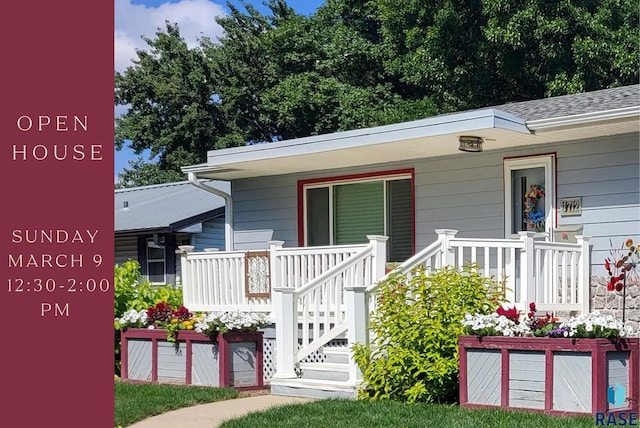 view of front of home featuring covered porch