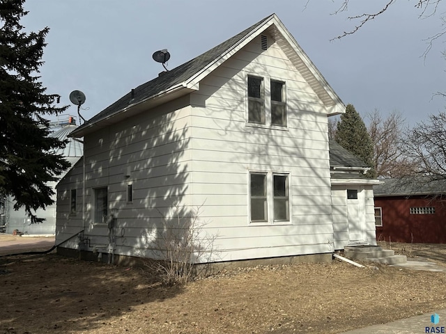 view of side of home