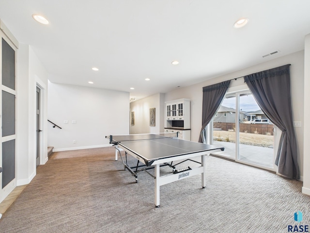 playroom with recessed lighting, visible vents, and baseboards