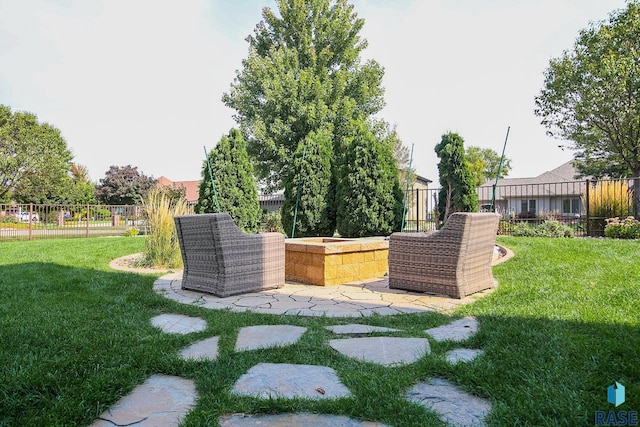 view of yard featuring a patio area and fence