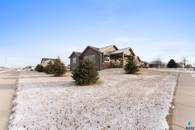 view of front of property with a porch