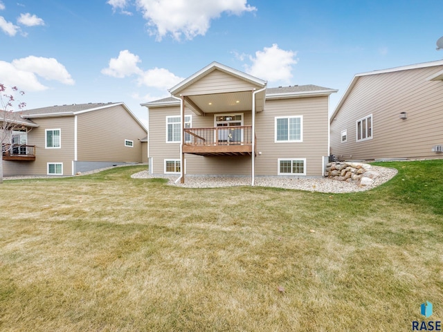 204 E 81st Pl, Sioux Falls, SD 57108 - rear view of house featuring a lawn and a deck