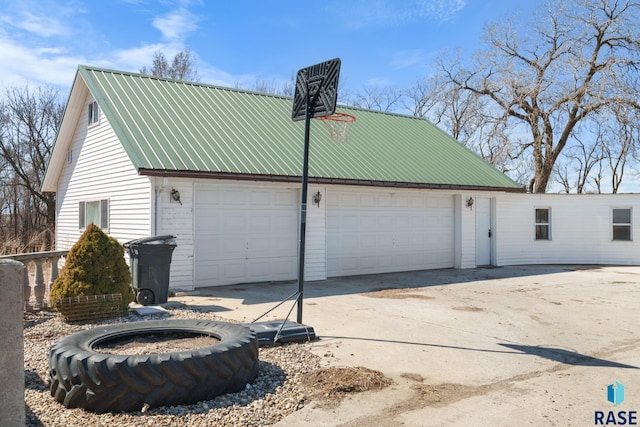 29783 Frog Creek Rd, Centerville, SD 57014 - exterior space featuring driveway