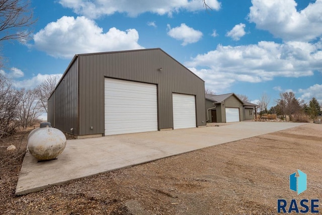 view of detached garage