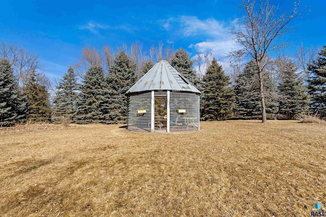 view of outbuilding featuring an outdoor structure