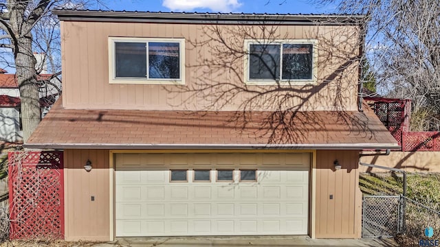1205 Douglas Ave, Yankton, SD 57078 - exterior space featuring fence