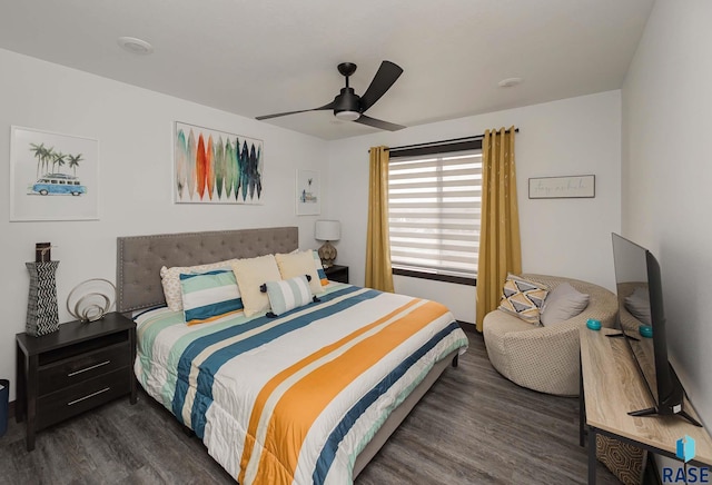 23744 461a Ave # 2, Wentworth, SD 57075 - bedroom featuring wood finished floors and ceiling fan