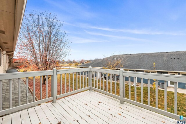 deck with central AC