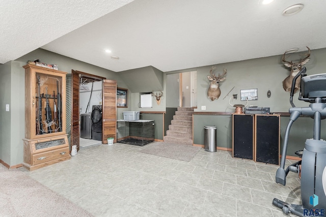47205 94th St, Sioux Falls, SD 57108 - kitchen featuring baseboards, washer / clothes dryer, and recessed lighting