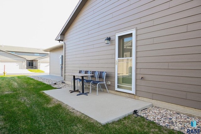 4423 W Townsley Pl, Sioux Falls, SD 57108 - view of patio / terrace