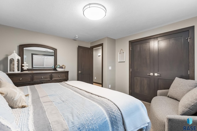 1917 S Firefly Dr, Sioux Falls, SD 57110 - bedroom featuring a closet