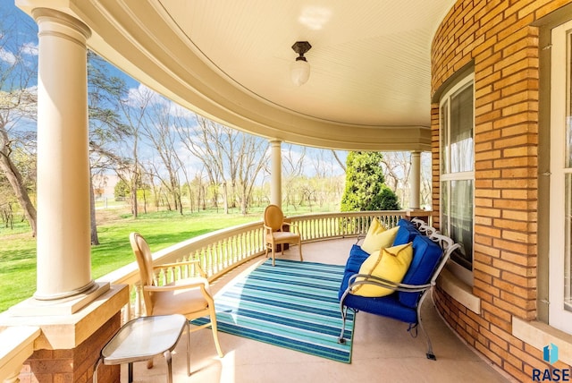 view of patio / terrace with covered porch