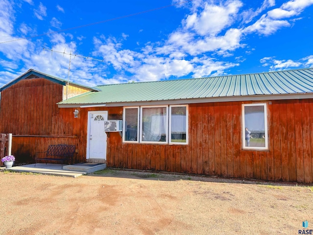 120 SW 2nd St Unit 1 & 2, Wentworth, SD 57075 - view of front of house with metal roof
