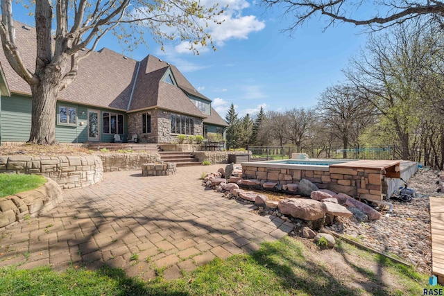1705 N Deer Hollow Cir, Sioux Falls, SD 57110 - view of patio with a pool