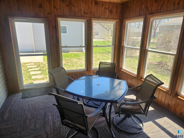 view of sunroom / solarium