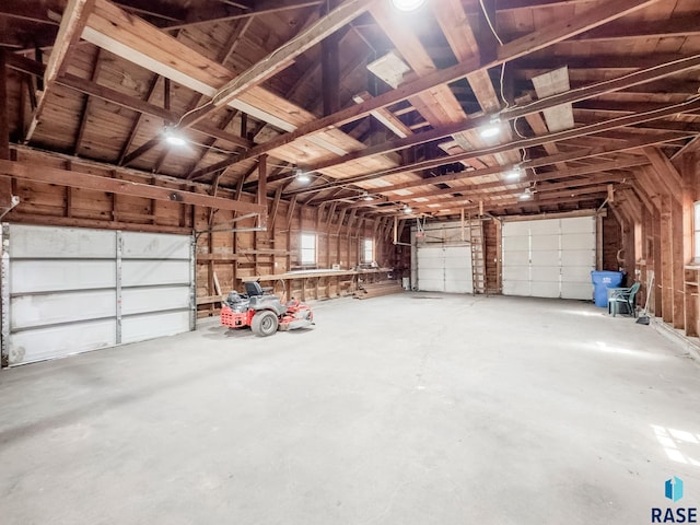 333 S Juniper Ave, Parker, SD 57053 - view of garage