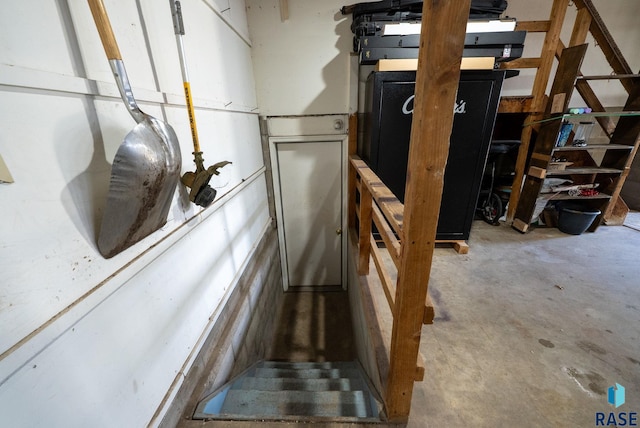 4108 E 23rd St, Sioux Falls, SD 57103 - stairs with concrete flooring