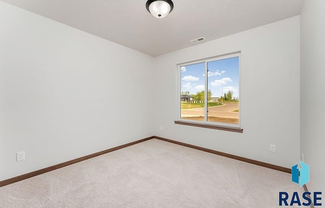 1125 E Wayne Pl, Tea, SD 57064 - unfurnished room with carpet and baseboards