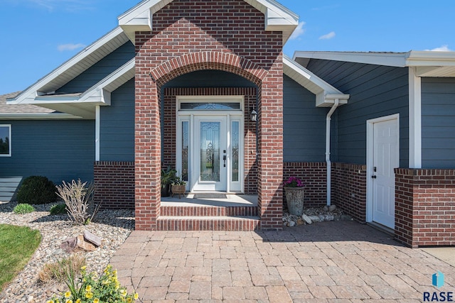 6601 Lenola Hts, Wentworth, SD 57075 - property entrance featuring brick siding