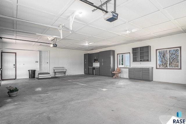 6601 Lenola Hts, Wentworth, SD 57075 - garage with a garage door opener