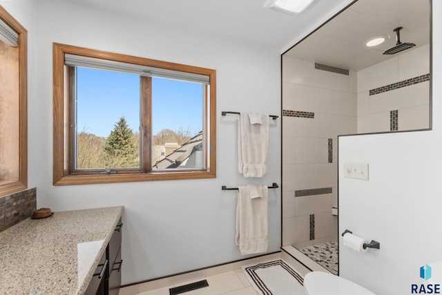 904 W Chicory Ln, Sioux Falls, SD 57108 - full bath with a walk in shower, vanity, and toilet