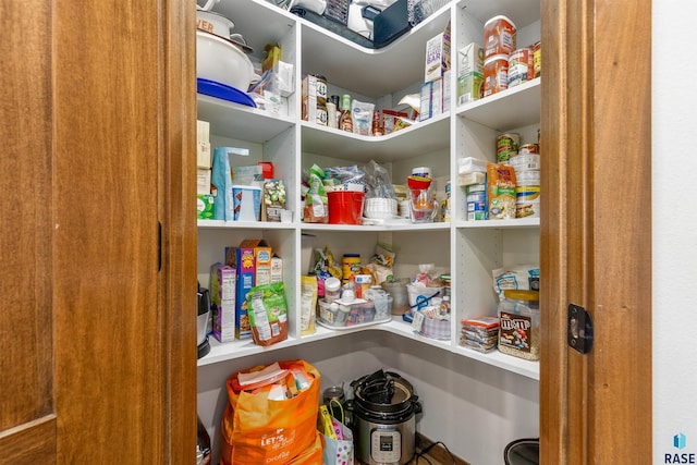 5307 S Dubuque Ave, Sioux Falls, SD 57108 - view of pantry