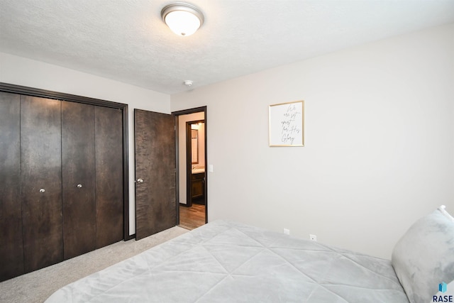 9425 W Liam St, Sioux Falls, SD 57106 - bedroom with a closet