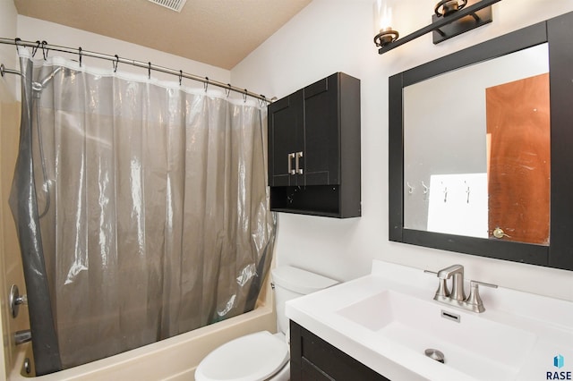 4600 S Harrington Ave, Sioux Falls, SD 57103 - bathroom with shower / tub combo, toilet, and vanity