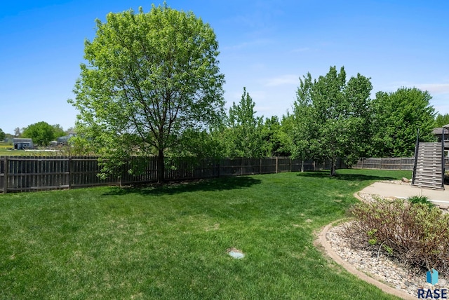 2305 N Ivy Rd, Tea, SD 57064 - view of yard