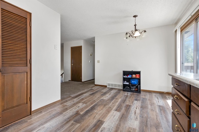 401 N Meyer Ln, Sioux Falls, SD 57103