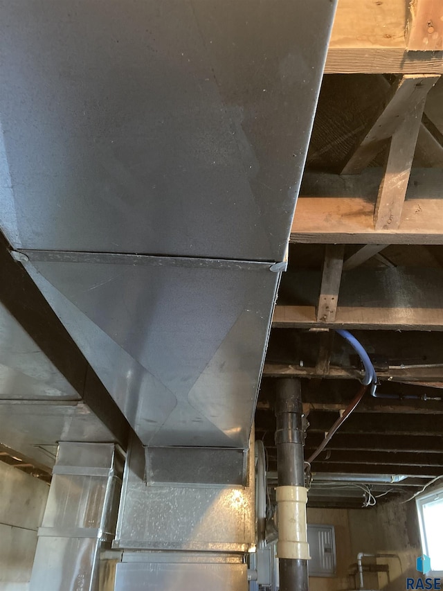 305 S 5th St, Menno, SD 57045 - basement view
