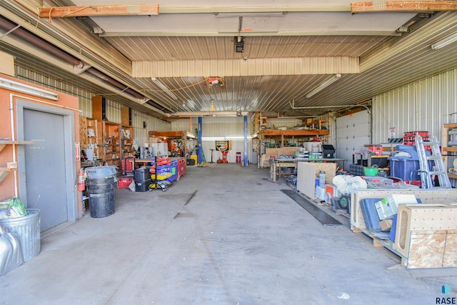 47138 293rd St, Beresford, SD 57004 - garage featuring a workshop area