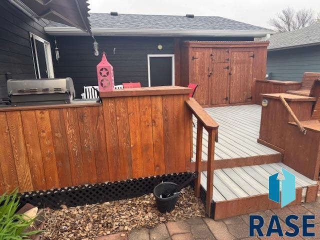 5813 W Clay St, Sioux Falls, SD 57106 - deck featuring grilling area