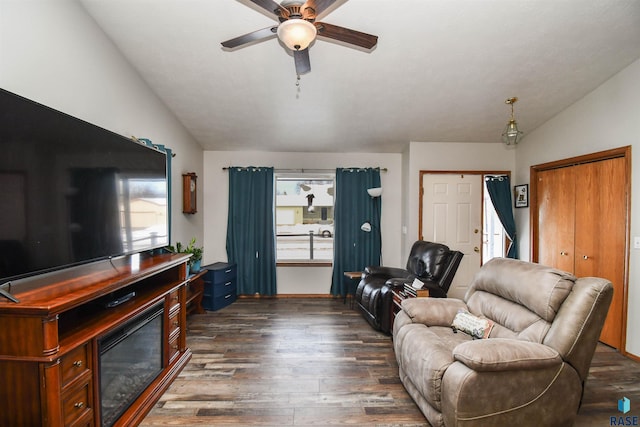 5813 W Clay St, Sioux Falls, SD 57106 - living area with vaulted ceiling, a ceiling fan, and dark wood finished floors