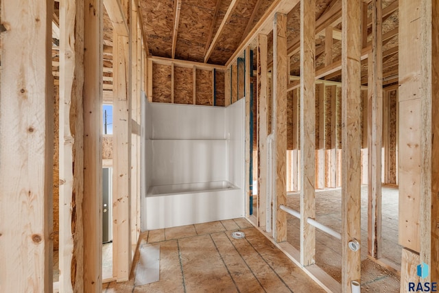 851 N 4th Ave, Canistota, SD 57012 - view of bathroom